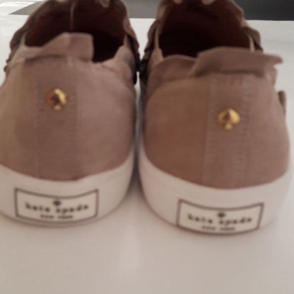Kate Spade NY Suede Sneaker NWOT - Picture 4 of 10